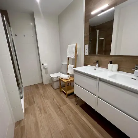 Appartamento Piso Exclusivo En Centrico, Negocios, Confort