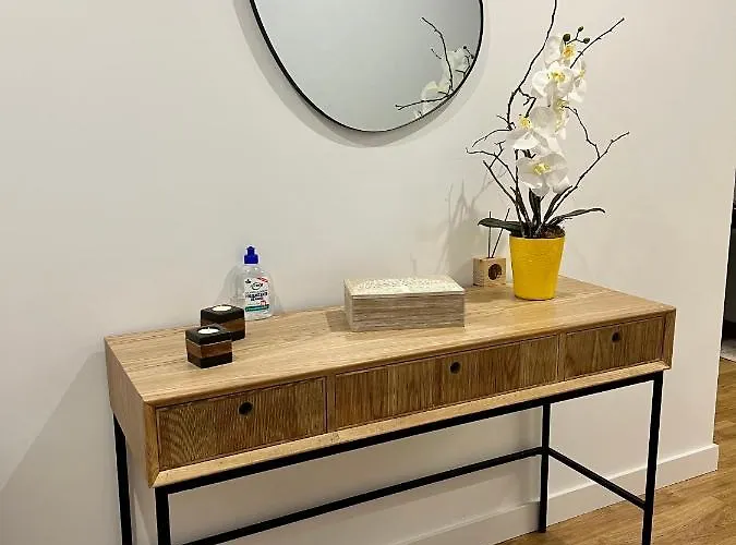 Piso Exclusivo En Centrico, Negocios, Confort Vigo